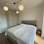 Kugli's Home, Boutique Apartman *